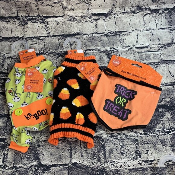 Pet Central Small Skeleton Ka-Boo PJ - Ka-Boo Shirt & "Trick Or Treat" Bandana - Picture 1 of 9